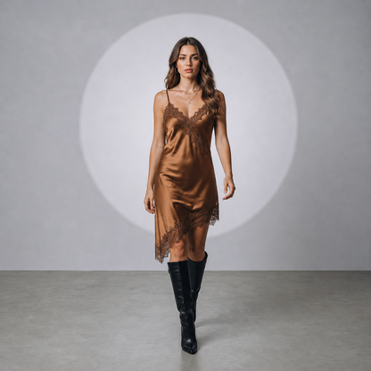 Noa™ | Vestido Lencero Satinado con Encaje Negro