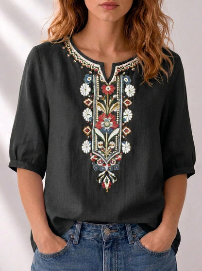 BLUSA CON BORDADO FLORAL SERAPHINA