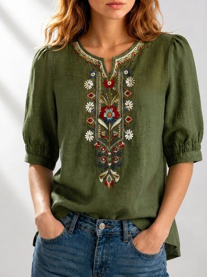 BLUSA CON BORDADO FLORAL SERAPHINA