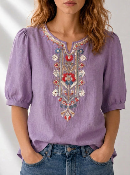BLUSA CON BORDADO FLORAL SERAPHINA
