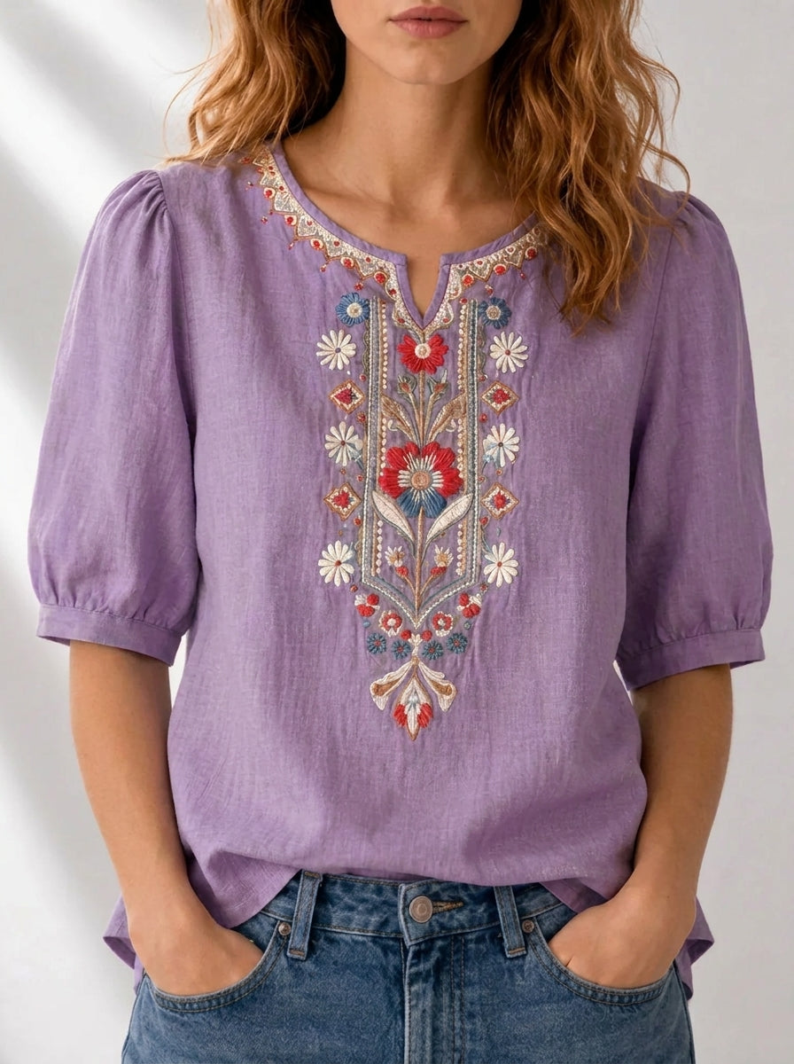 BLUSA CON BORDADO FLORAL SERAPHINA